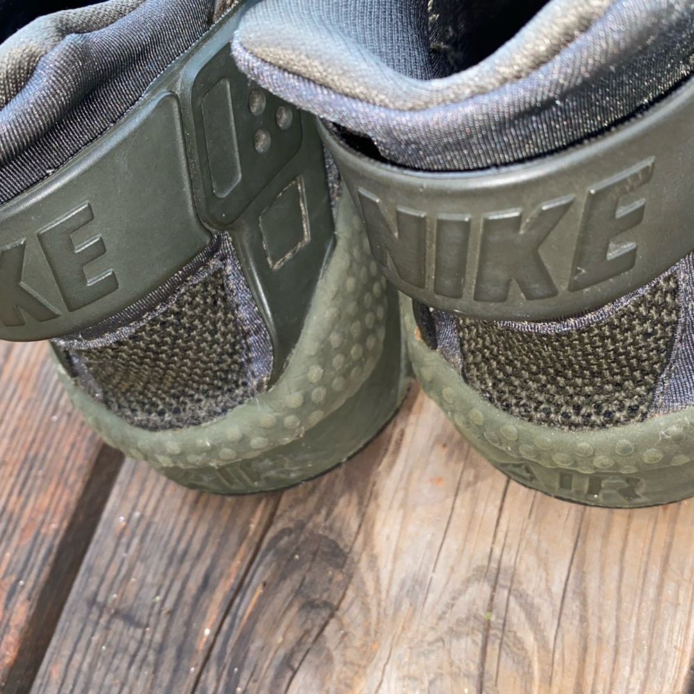 🔥 NIKE AIR HUARACHE Cargo Green RARE 🔥 - Picture 10 of 16